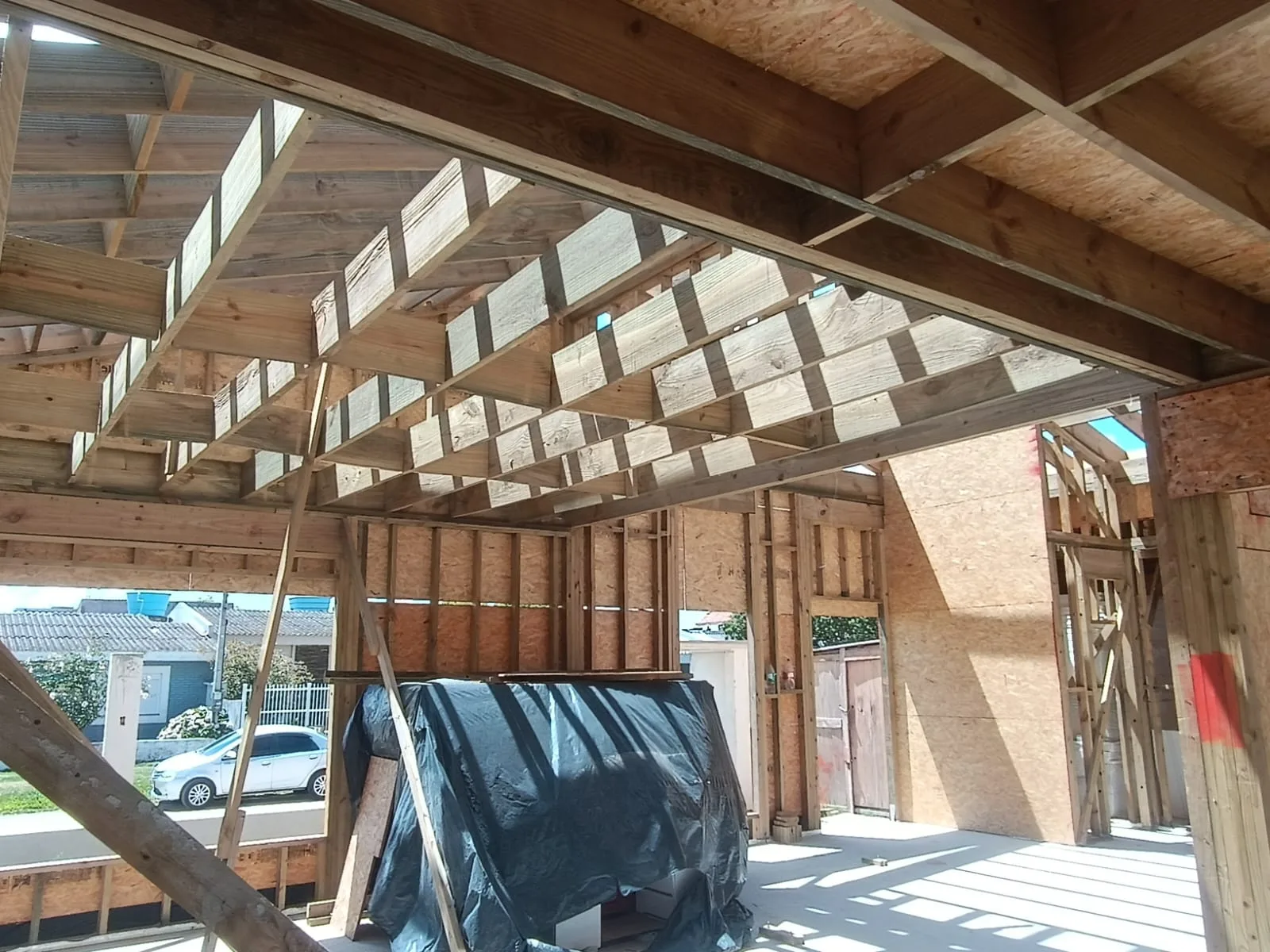 Obra Wood Frame